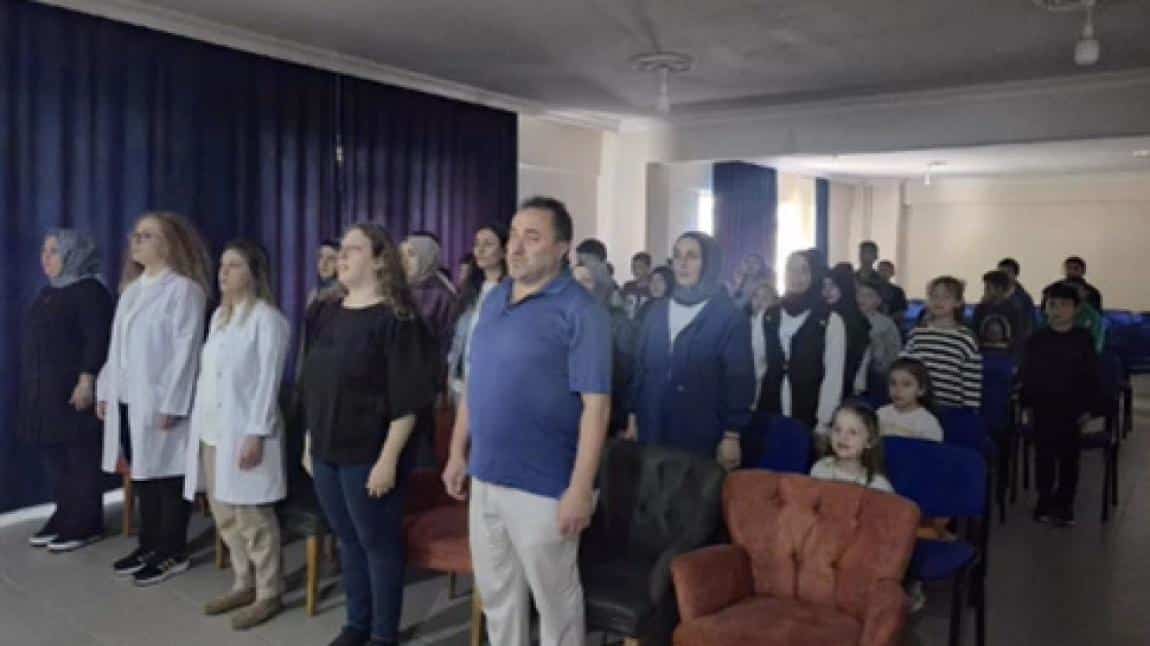 2025 2026 Eğitim Öğretim Yılımız İdareci, öğretmen, veli ve öğrencilerimiz katılımı ile gerçekleşmiştir.